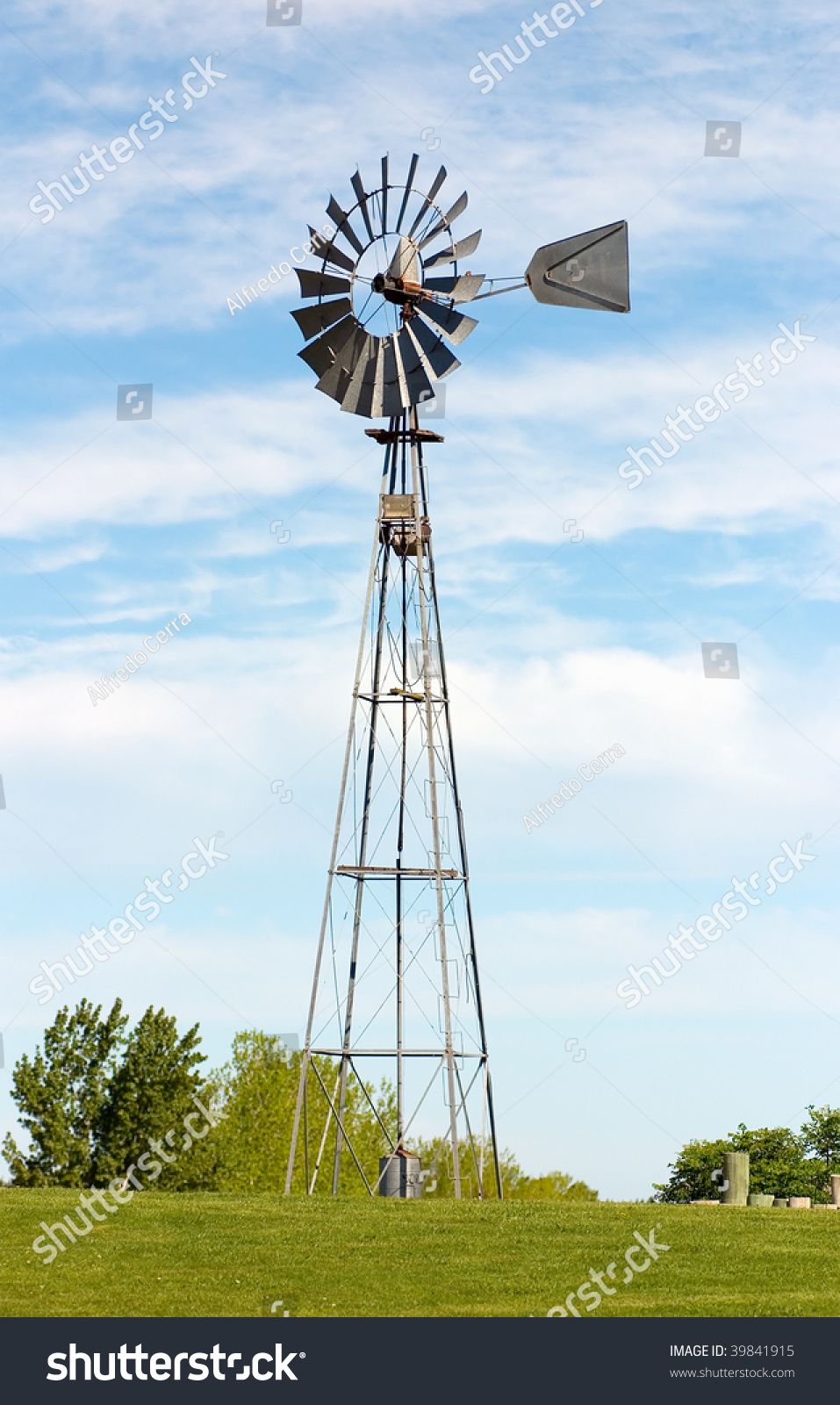 Old Fashioned Windmill Water Tower Stock Photo Edit Now 39841915