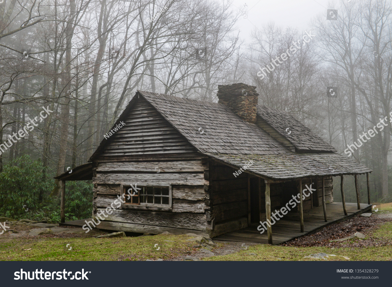 Old Log Cabin Woods Stock Photo Edit Now 1354328279