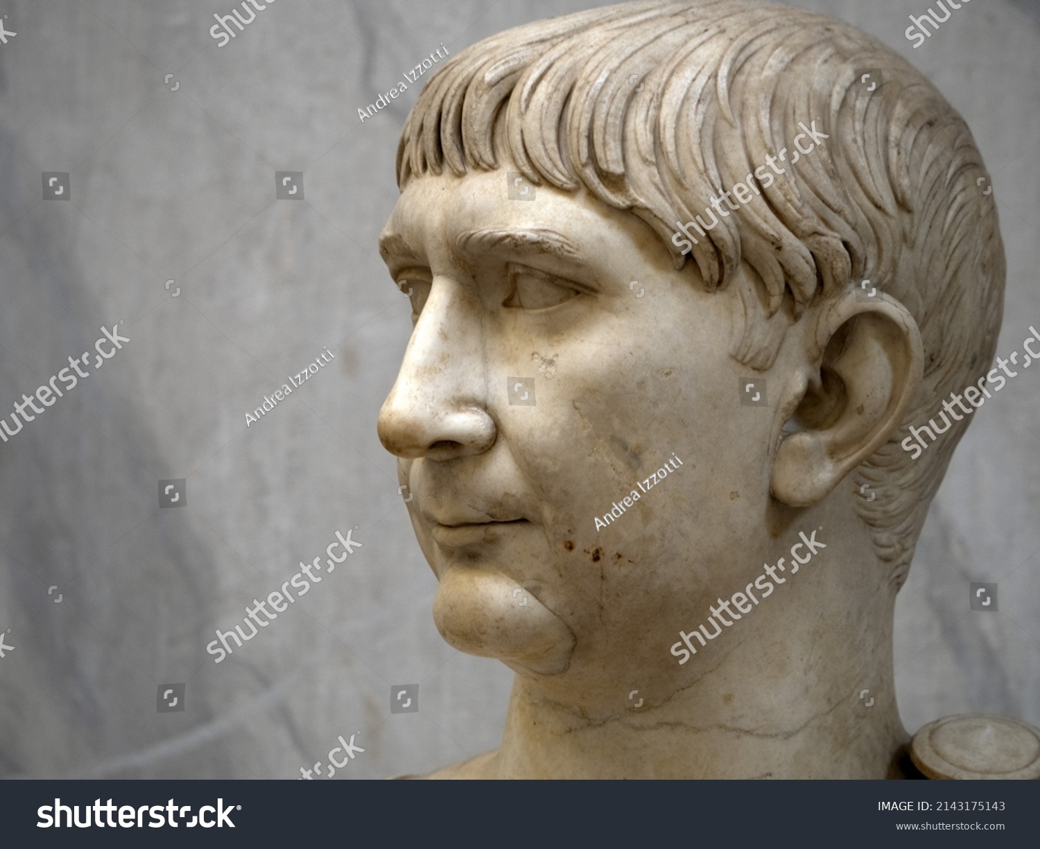 Old Marble Roman Figure Sculpture Statue Stock Photo 2143175143 ...