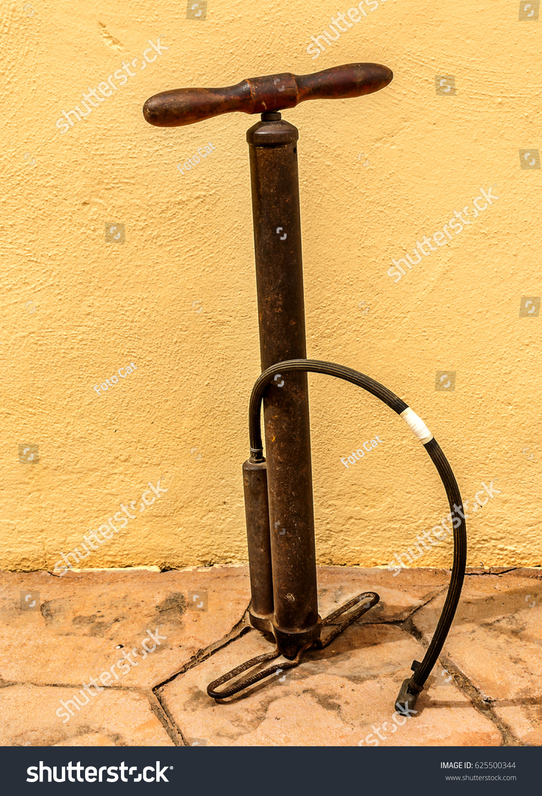 old bicycle pump