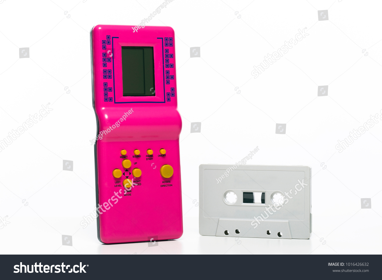 cassette video game console