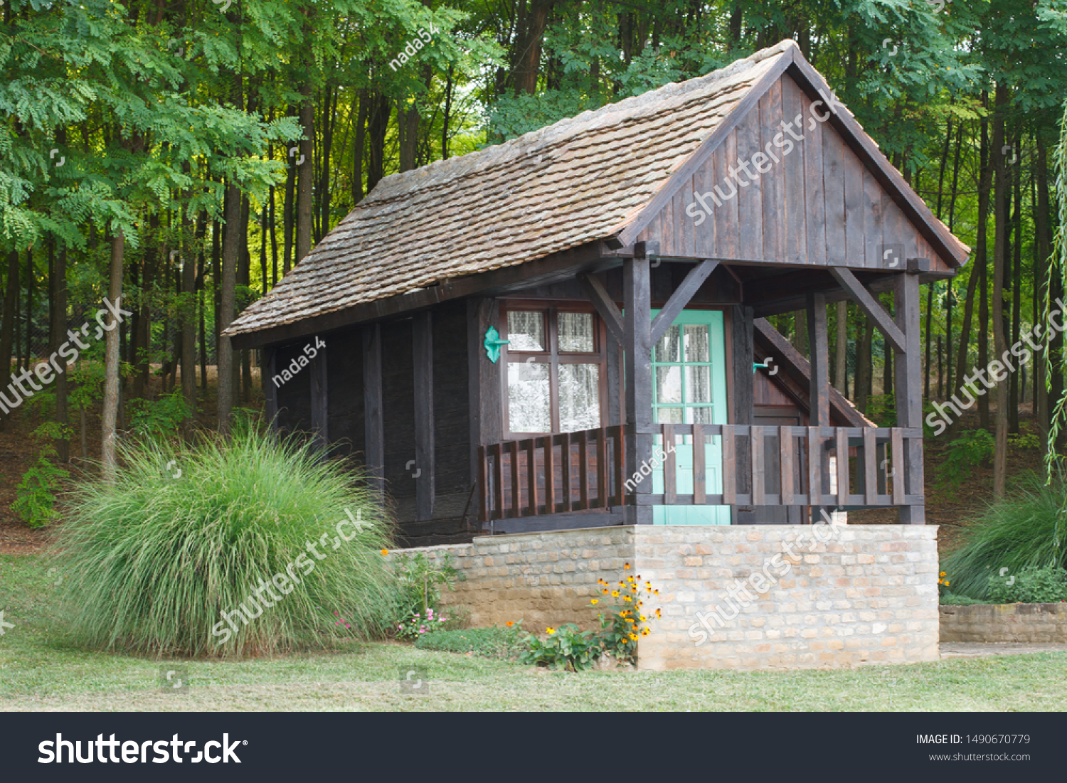 Old Wooden Log Cabin On Meadow Stock Photo Edit Now 1490670779