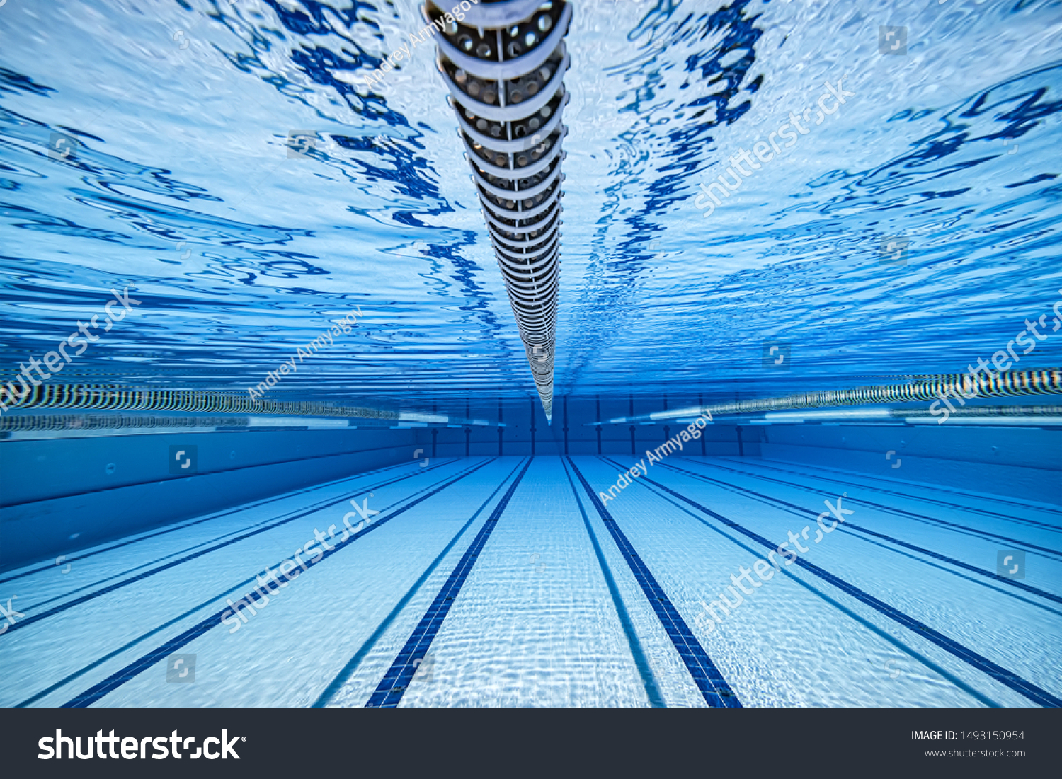 水中の背景にオリンピックスイミングプール の写真素材 今すぐ編集