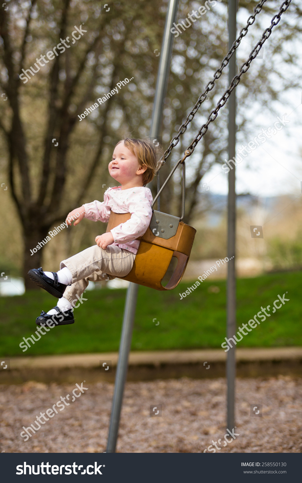 swing set for 1 year old baby