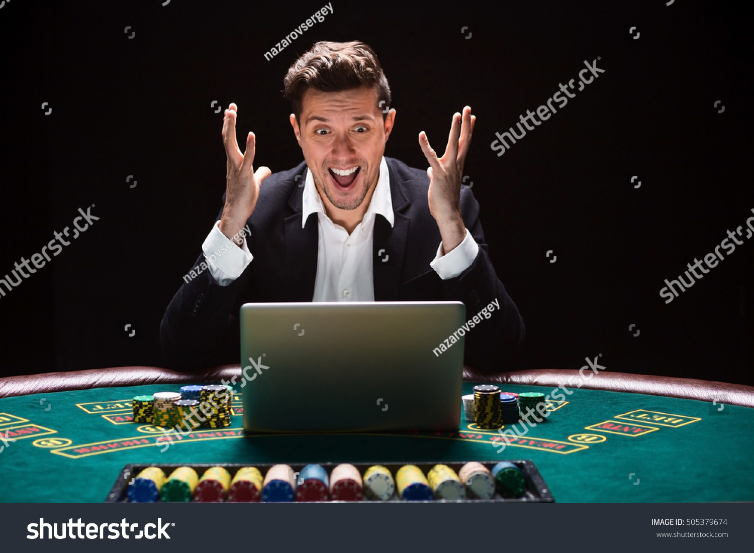 Online poker players sitting at the table