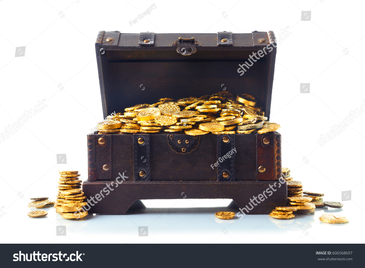 Open Treasure Chest Filled Gold Coins Stock Photo 606568697 | Shutterstock
