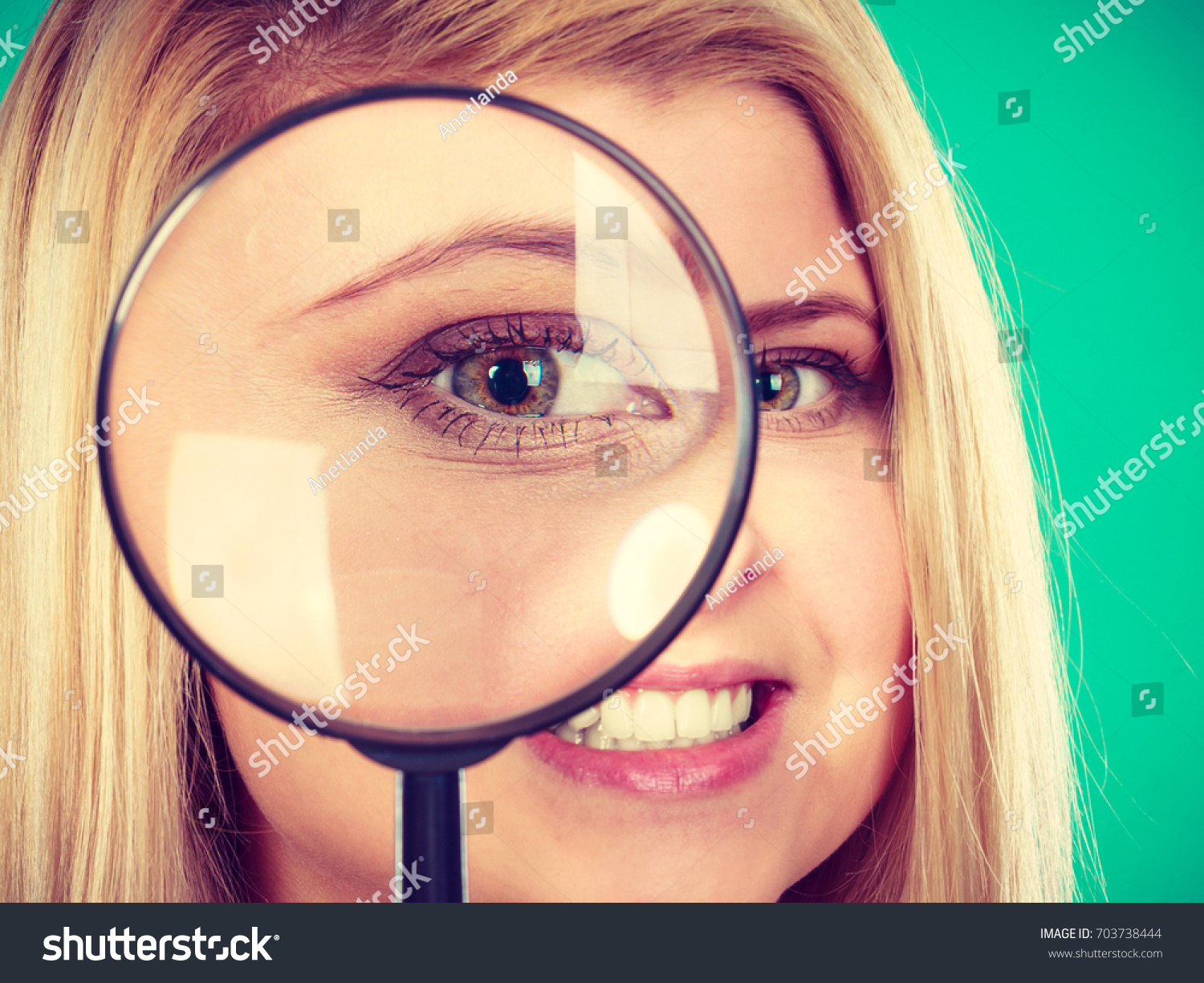 2.5" Magnifying Glass Detective Accessory 