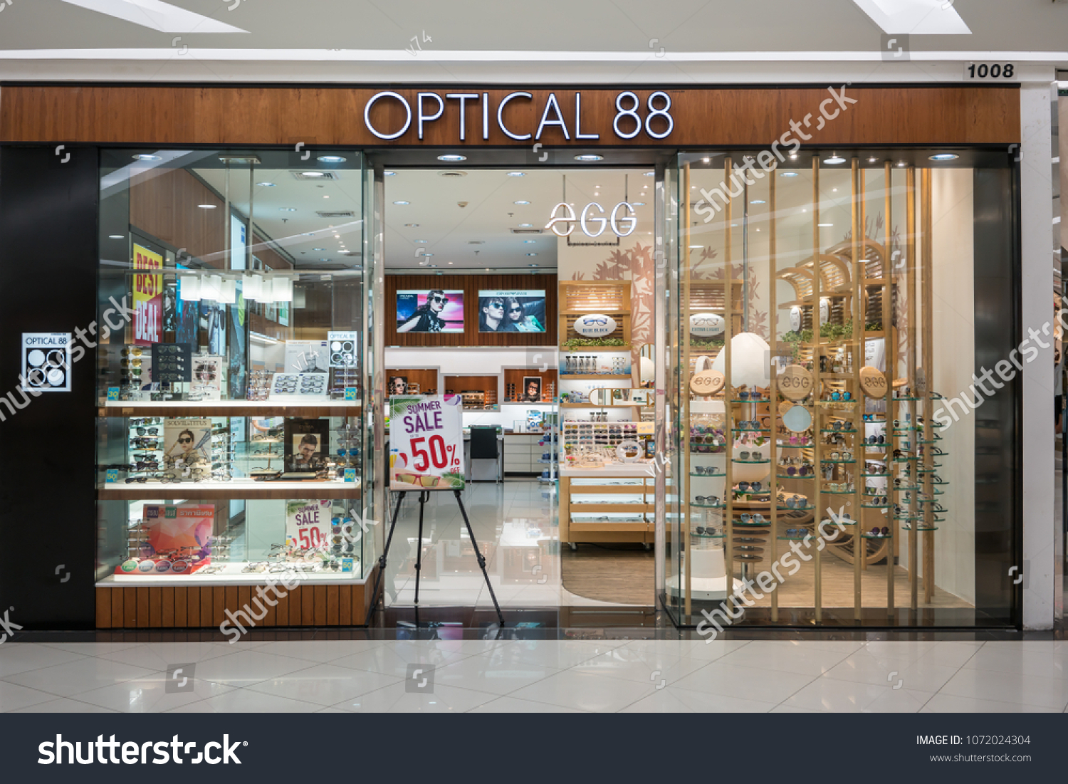 Optical 88 Shop Fashion Island Bangkok Stock Photo Edit Now