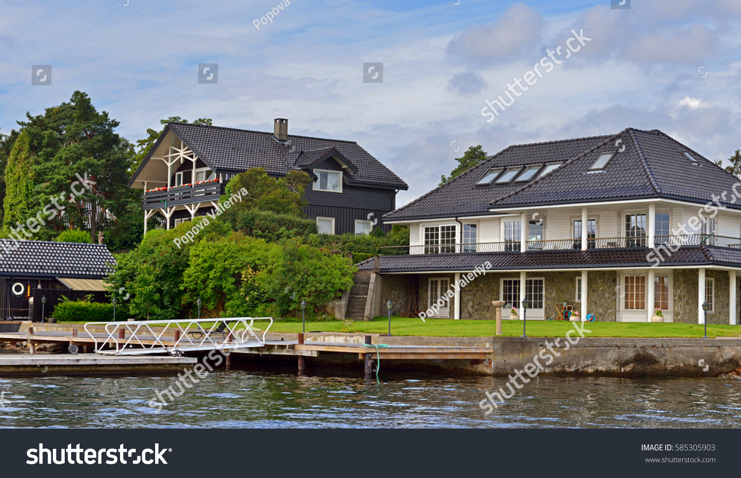 Oslo Norway July 12 2016 Houses Stock Photo Edit Now 585305903