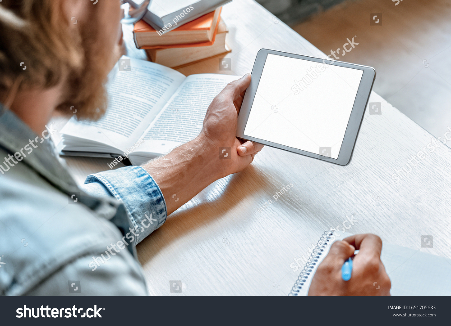 2 096 Ipad Student Images Stock Photos Vectors Shutterstock 2 096 Ipad Student Images Stock Photos Vectors Shutterstock