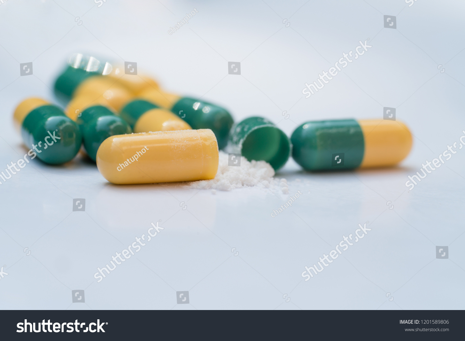 Pain Killer Capsules Called Tramadol Hcl Stock Photo Edit Now