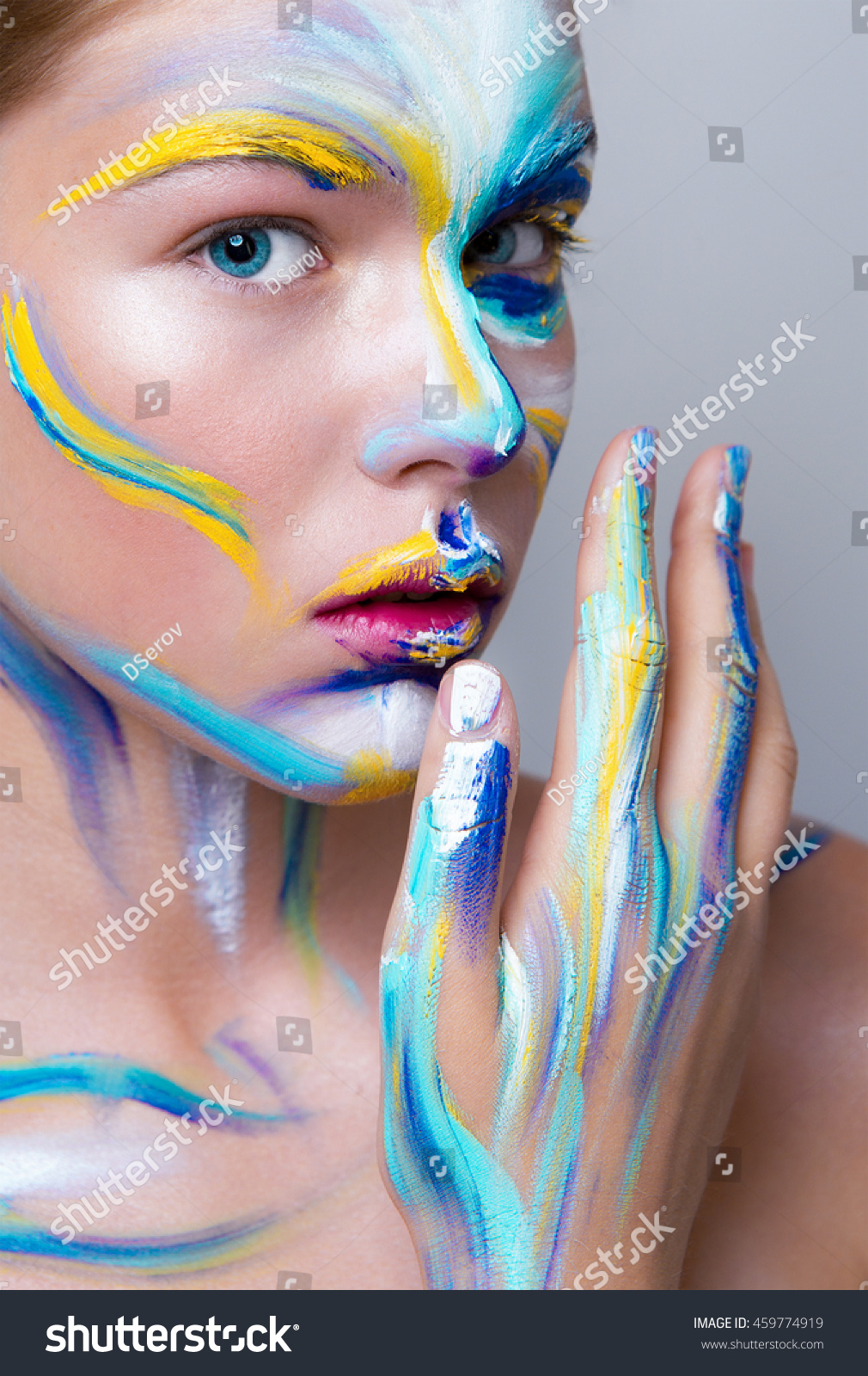 New Fashion Trend: Painted Noses New Fashion Trend: Painted Noses