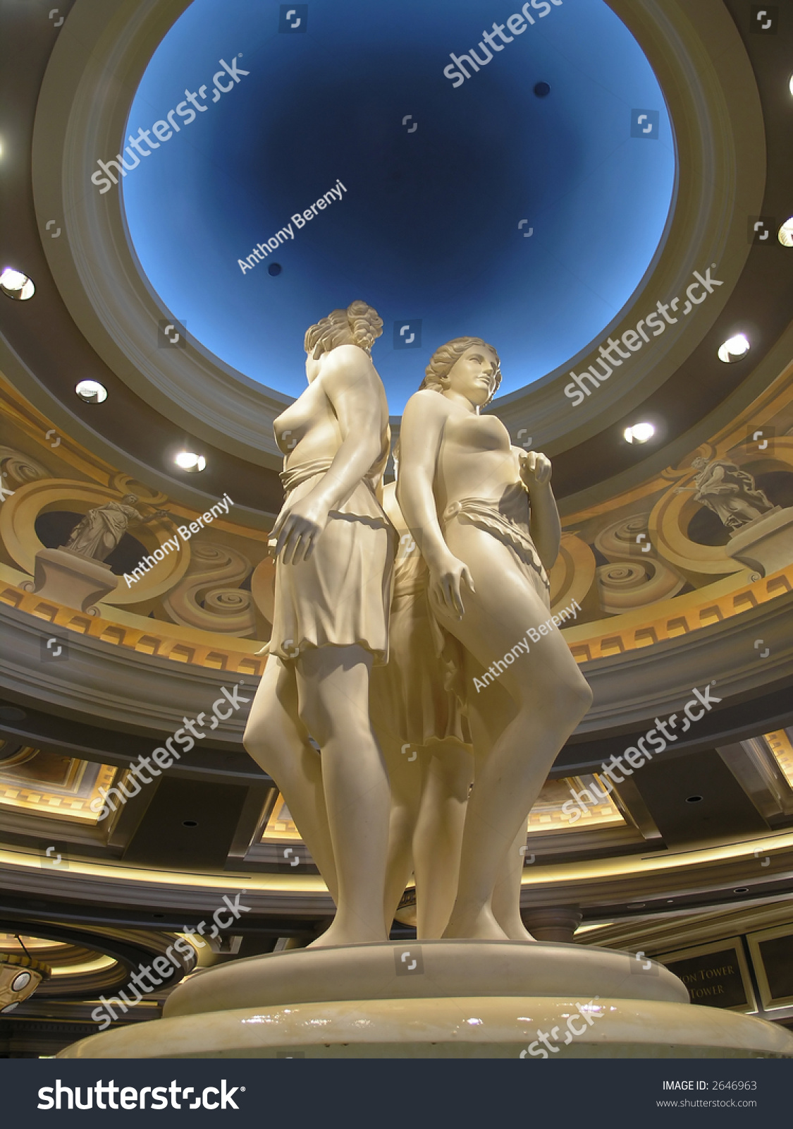 For nude Gold the photos Caesars Bette Midler