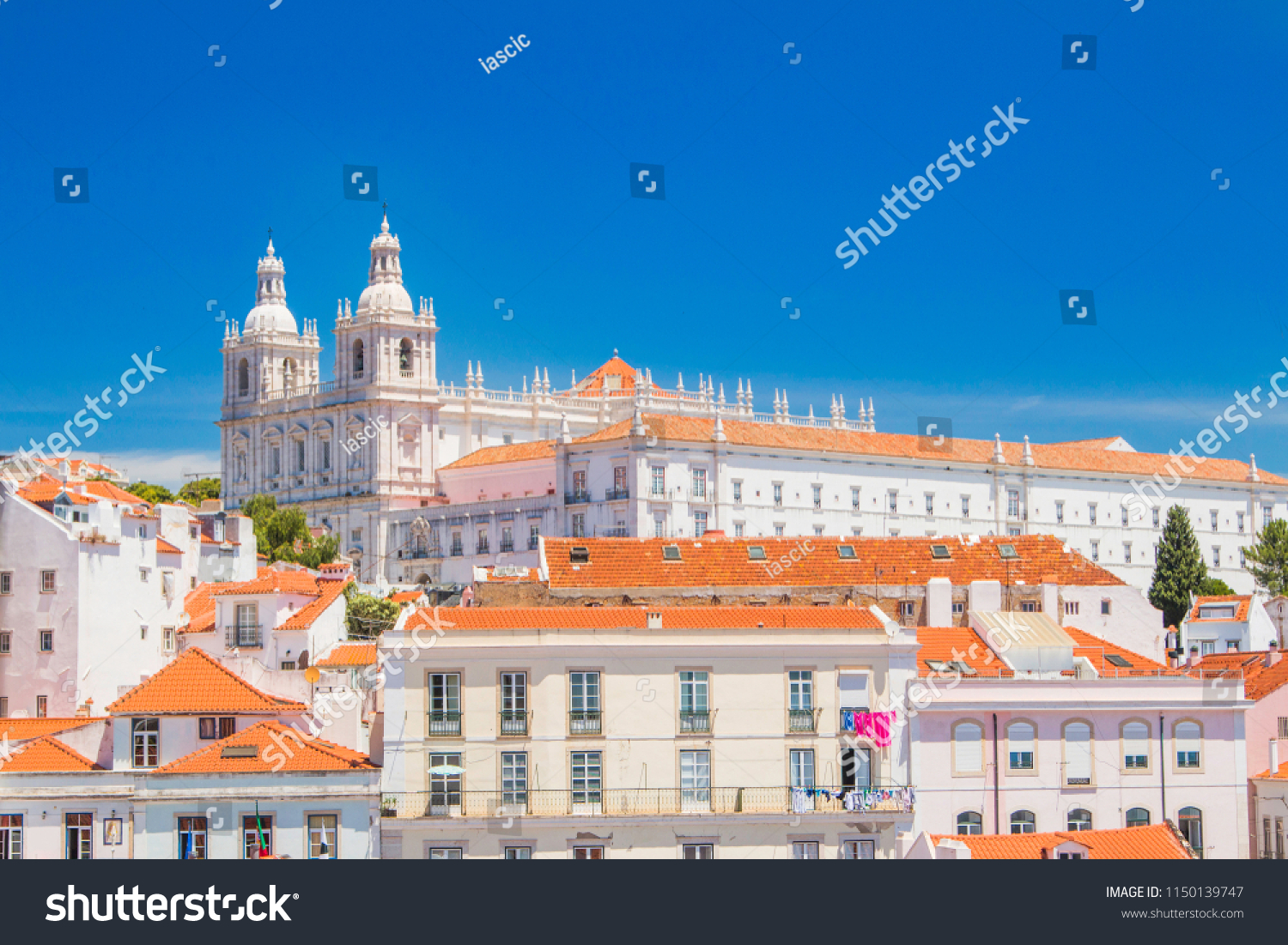 777 Monastery Of Sao Vicente De Fora Images, Stock Photos & Vectors ...