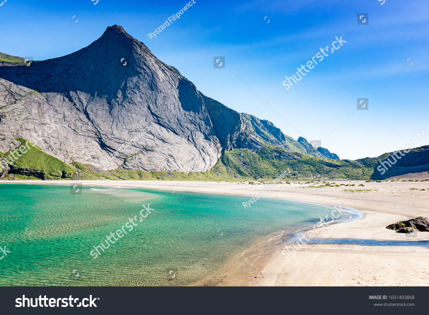 391 Bunes Beach Images, Stock Photos & Vectors 