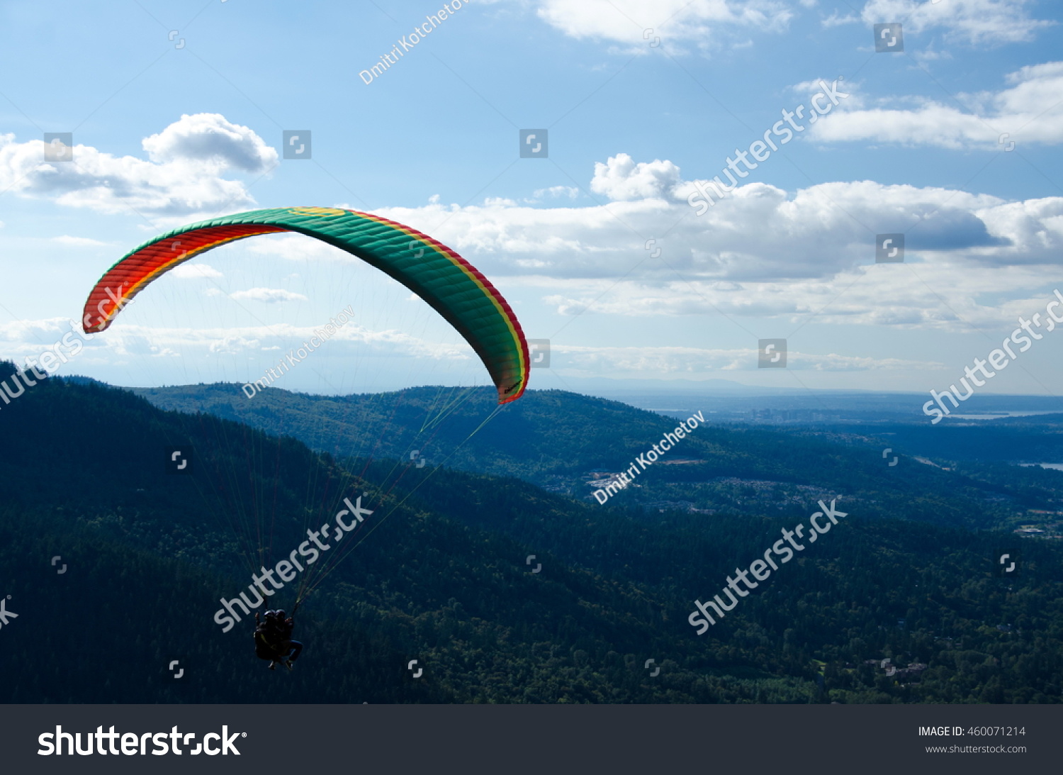 Paragliding Near Tiger Mountain State Forest Stock Photo ...