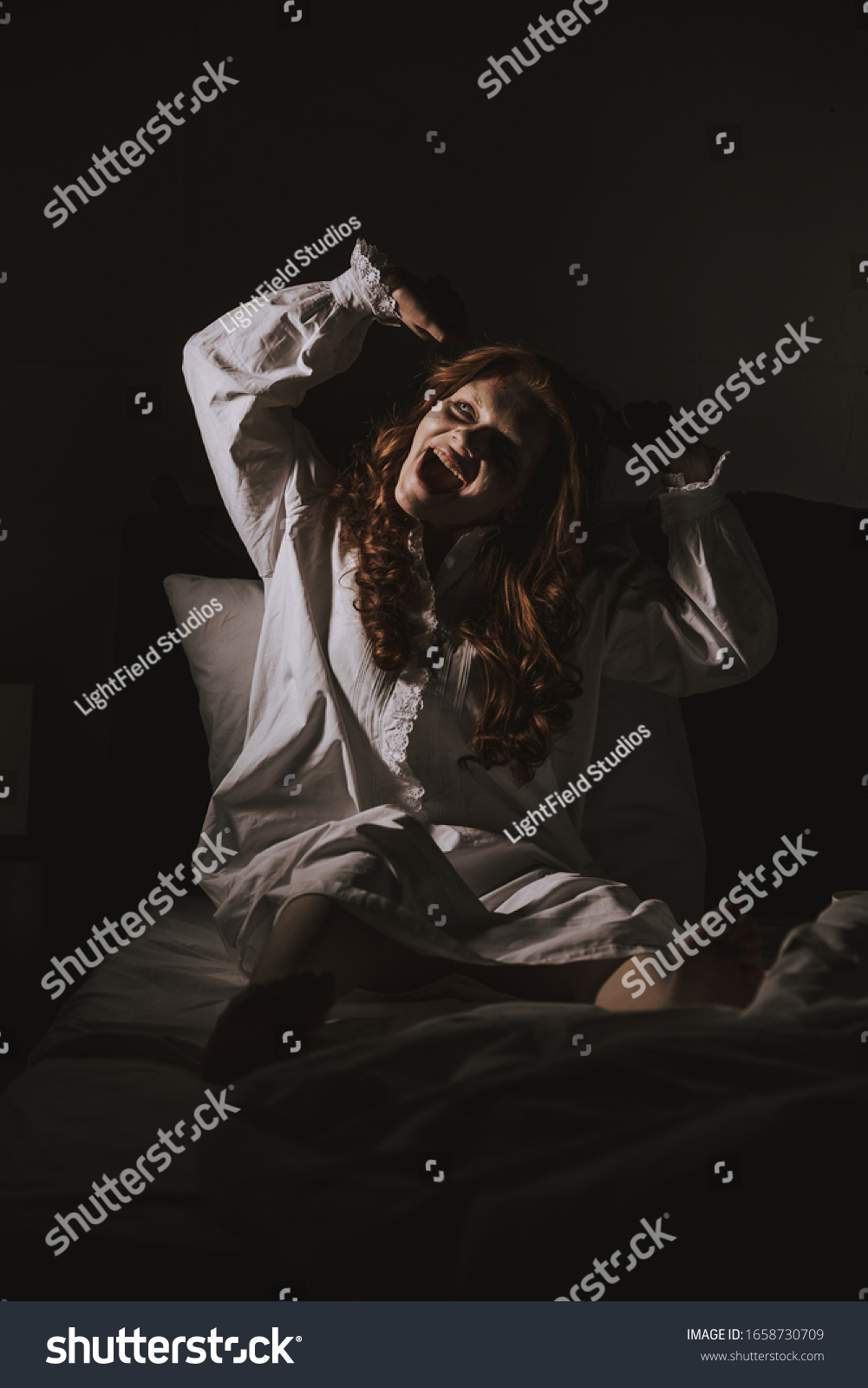 Paranormal Creepy Girl Nightgown Shouting Bed Stock Photo 1658730709 ...