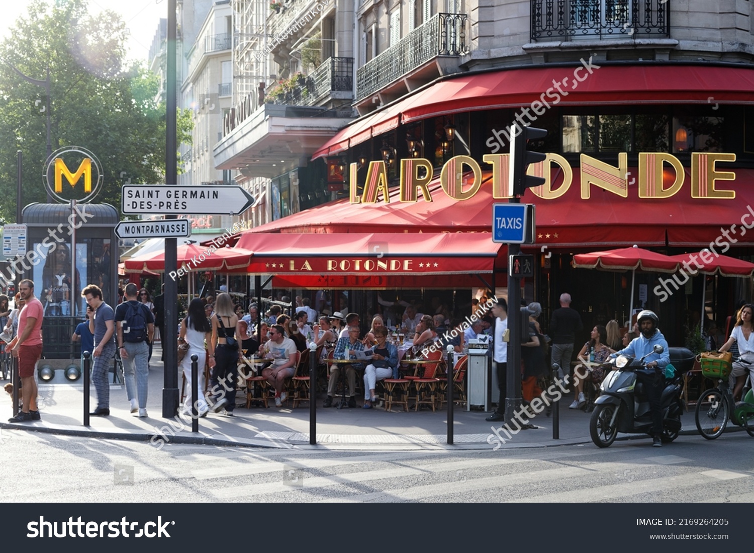 201 Montparnasse quarter Images, Stock Photos & Vectors | Shutterstock