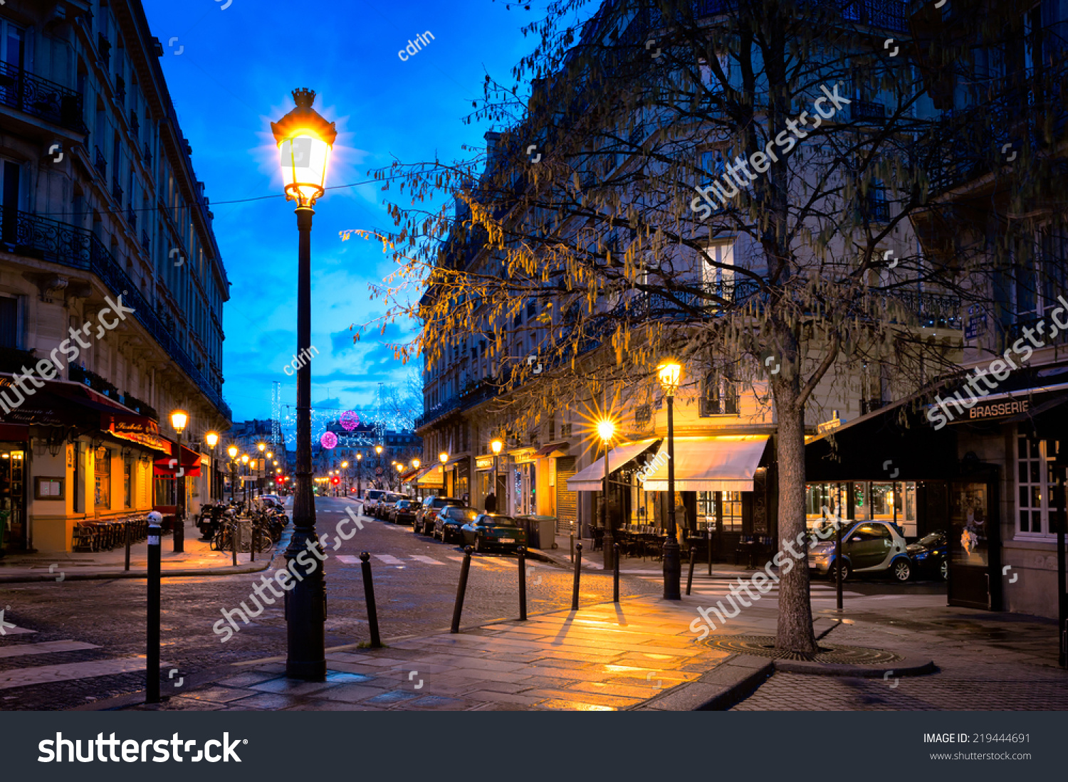 Parisjan 514paris Street Night One Oldest Stock Photo Edit Now