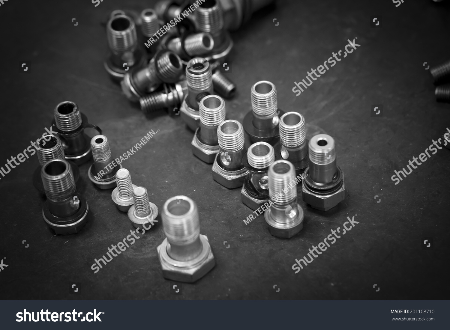 Parts Engine Bolts Stock Photo 201108710 - Shutterstock