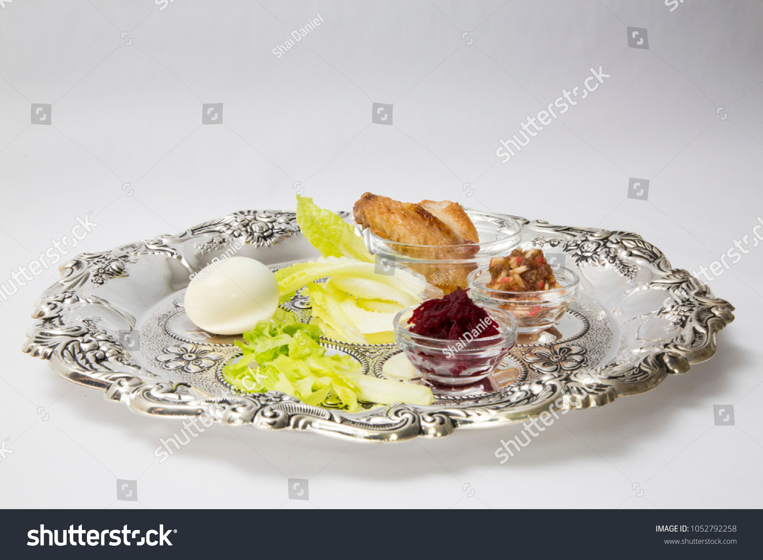 Passover Seder Plate Symbols Haroset Zroa Stock Photo Edit Now 1052792258