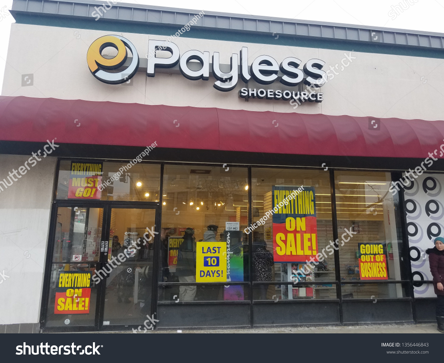 payless shoe store sale