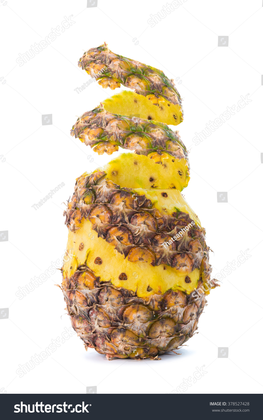How to quickly peel a pineapple How to quickly peel a pineapple