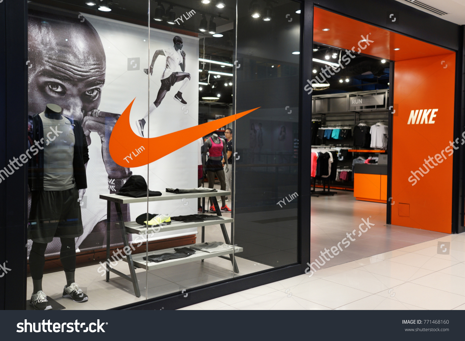 nike official store malaysia