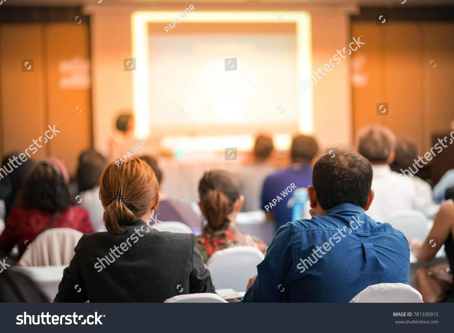 4-450-people-attending-seminar-images-stock-photos-vectors