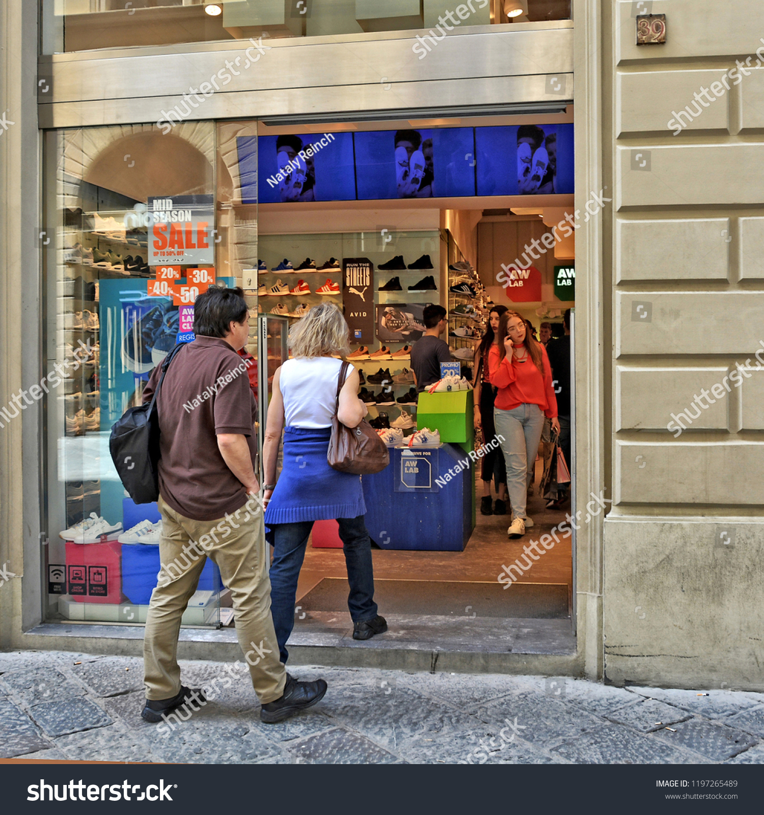 shoe stores in florence italy