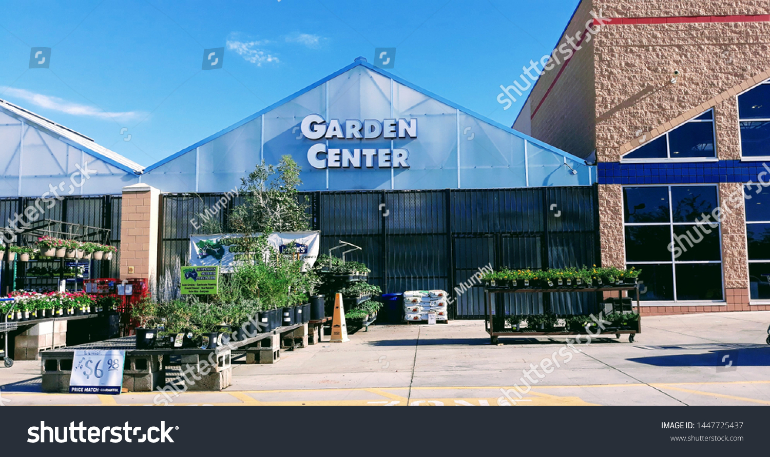 Peoria Az July 10 2019 Garden Stock Photo Edit Now 1447725437