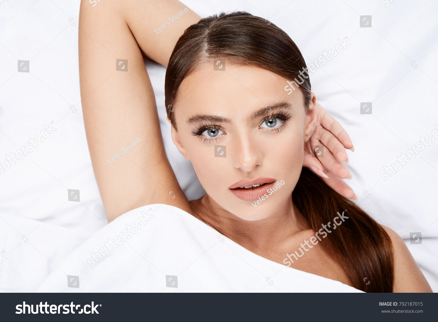 Perfect Girl Thick Eyebrows Perfect Skin Stock Photo Edit Now