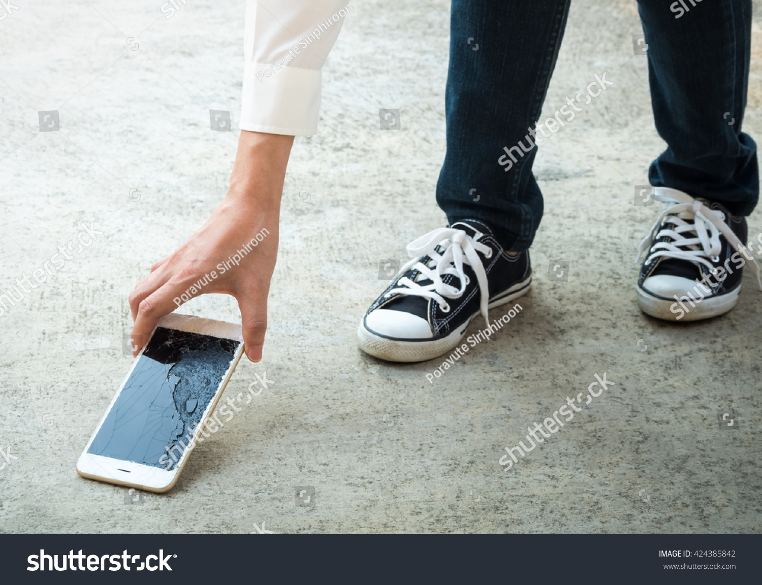 Image result for broken android screen on the ground,scratch