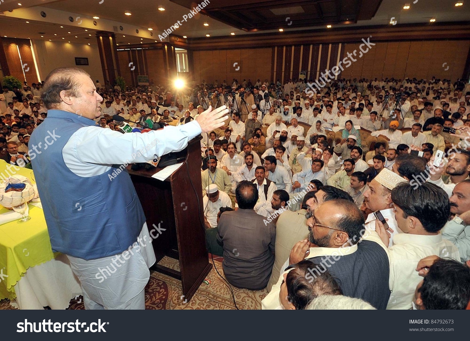 140 Pakistan Muslim League (n) Images, Stock Photos & Vectors ...