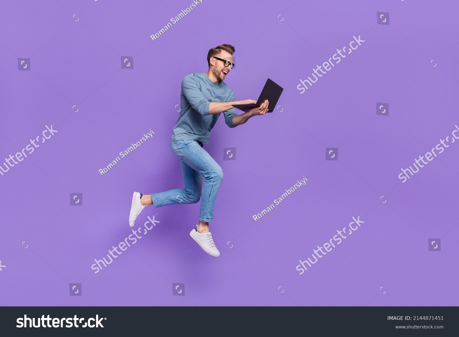 119,166 Background purple man Images, Stock Photos & Vectors | Shutterstock