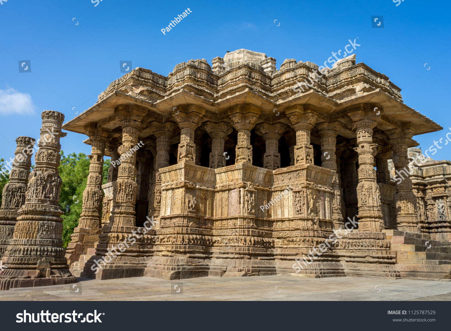 Photo Modhera Sun Temple Captured Gujarat Stock Photo 1125787529 ...