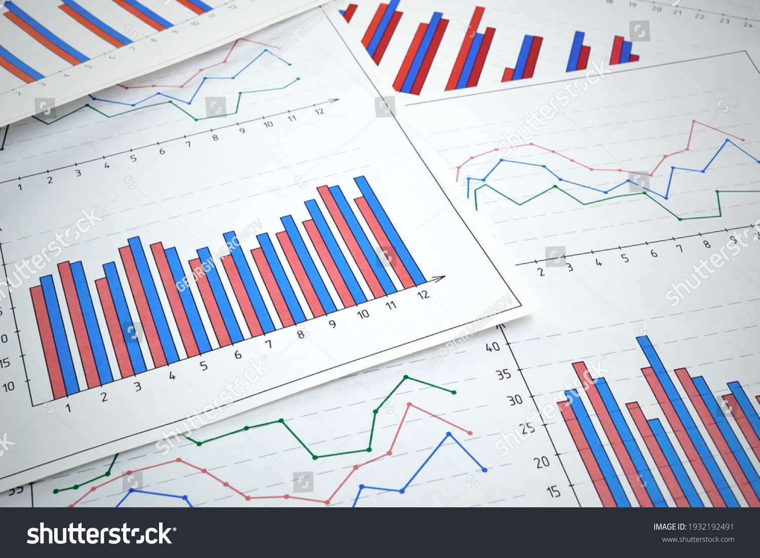 276,068 Analytics Business Chart Images, Stock Photos & Vectors ...