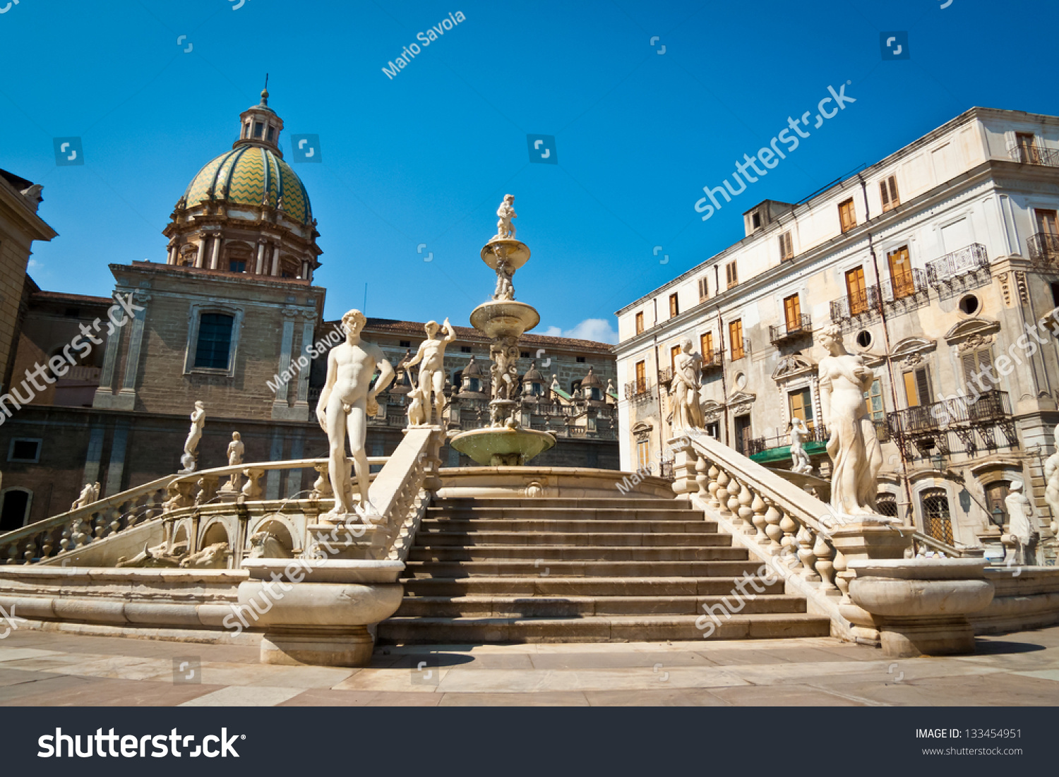 Piazza Pretoria Or Piazza Della Vergogna, Palermo, Sicily, Italy Stock ...