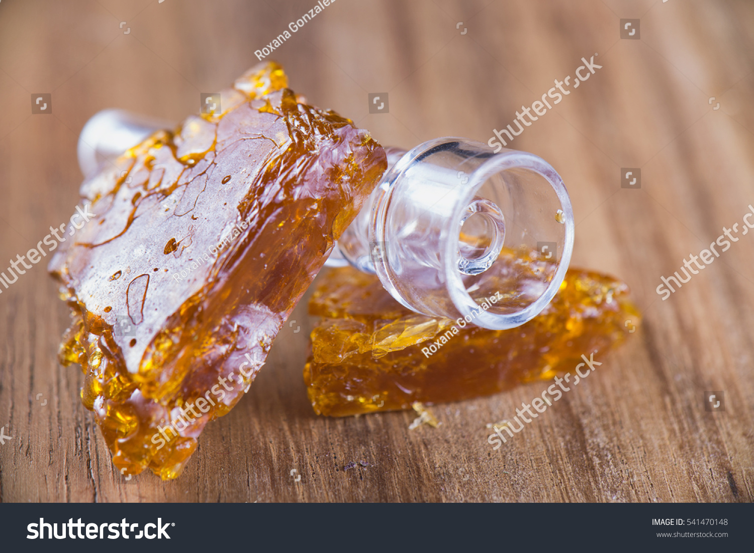 Pieces Cannabis Oil Concentrate Aka Shatter Stock Photo 541470148