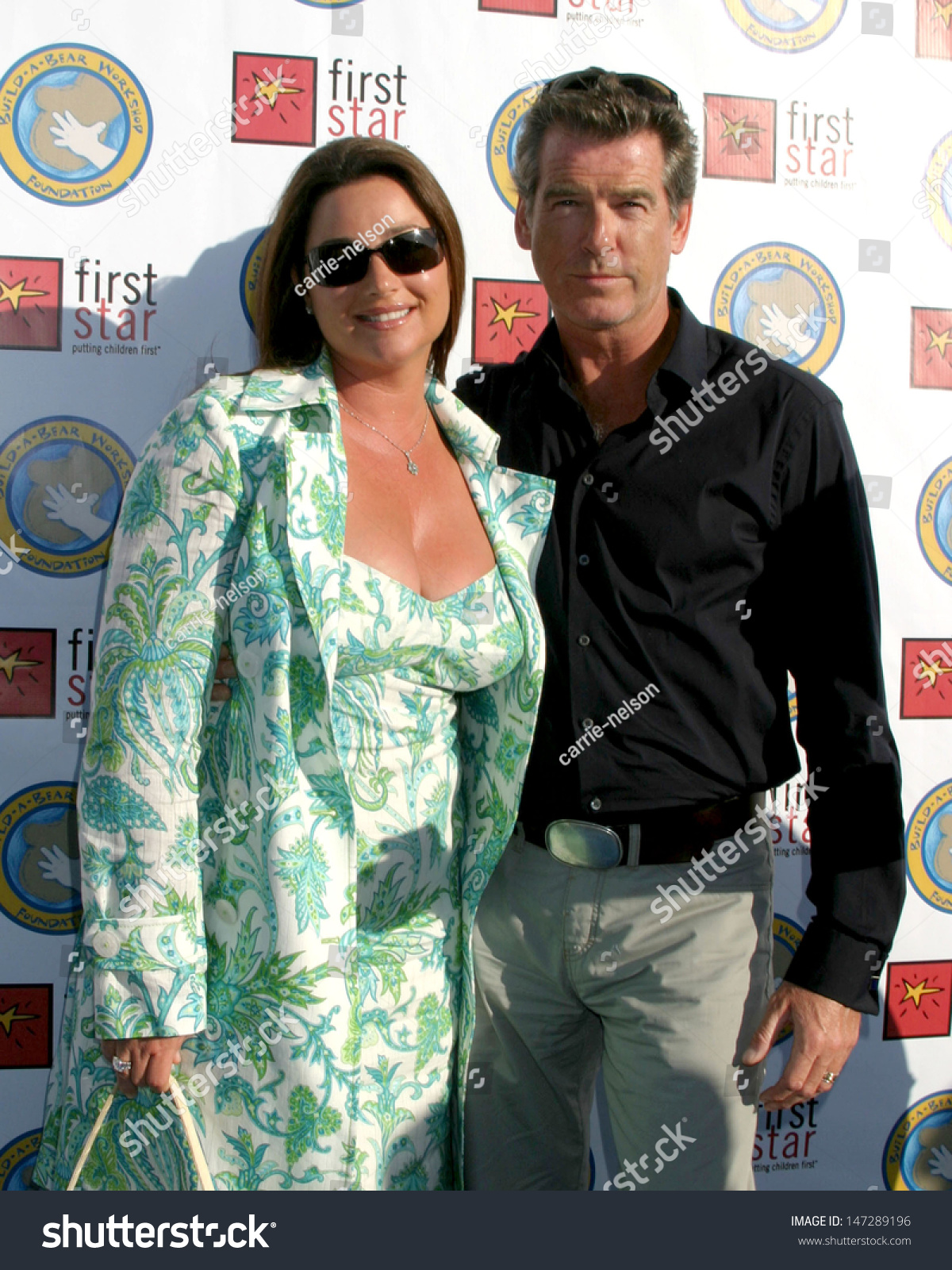 Pierce Brosnan Keely Shaye Smith First Stock Photo Edit Now 147289196