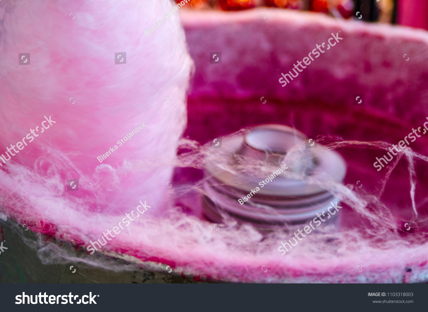 what is cotton candy made of candy machine