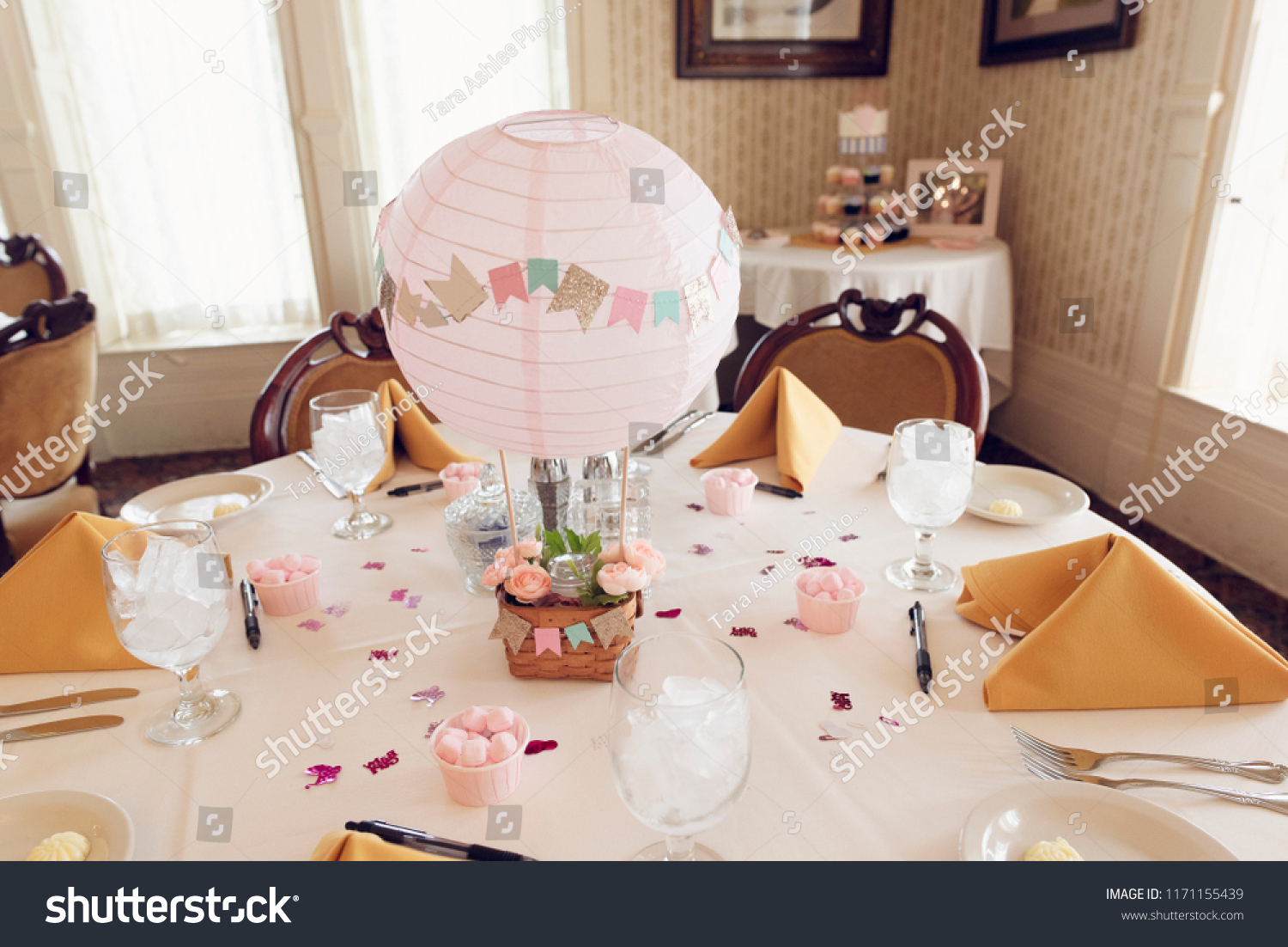 balloon table decorations