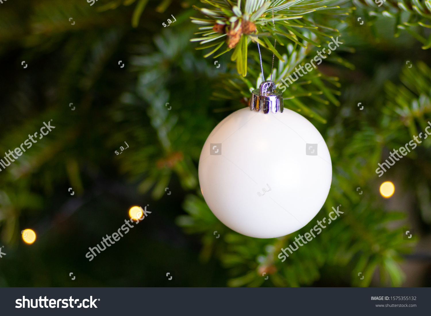 plain white christmas ornaments