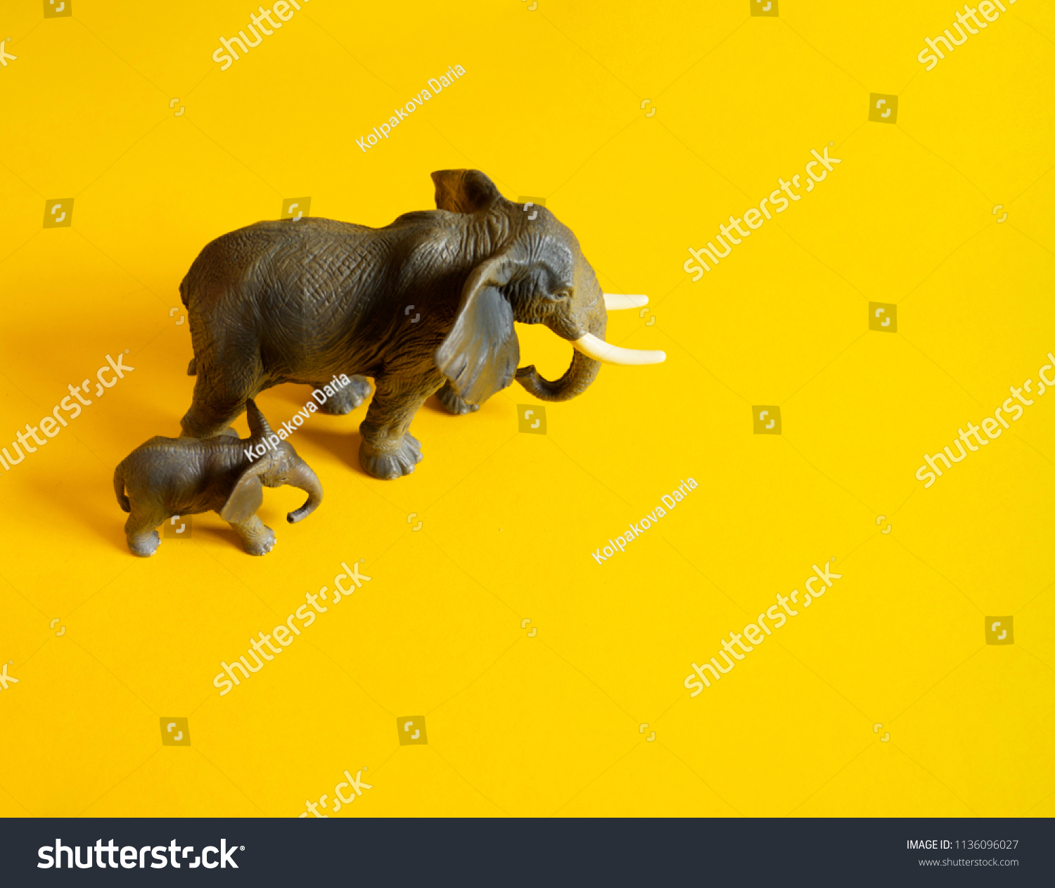 small plastic toy elephants