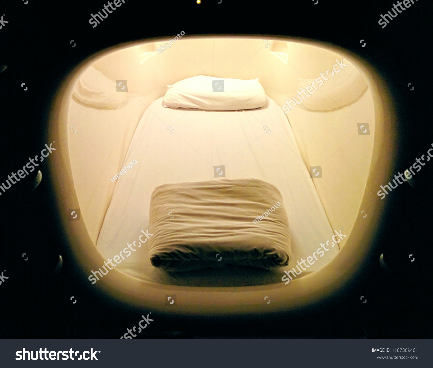 Pod Hotel Japan Capsule Hotel Stock Photo Edit Now