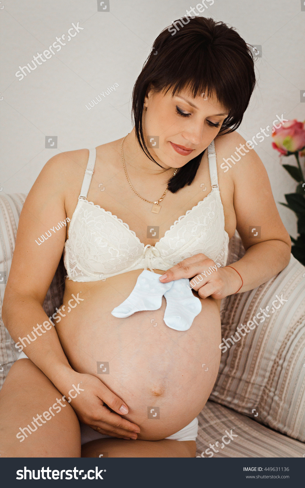 Pregnant Hairy 54