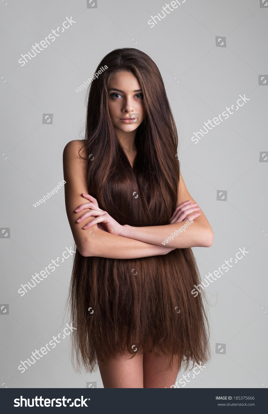 Teen Long Hair Naked Girl