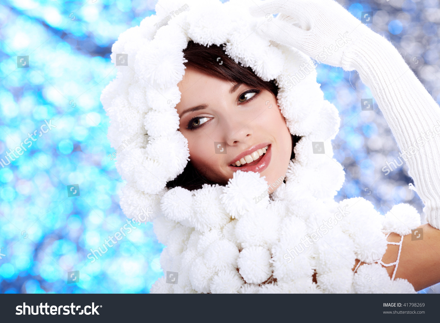 Portrait Of A Winter Woman Pom Pon Hat Portrait Of A Winter Woman Pom Pon Hat