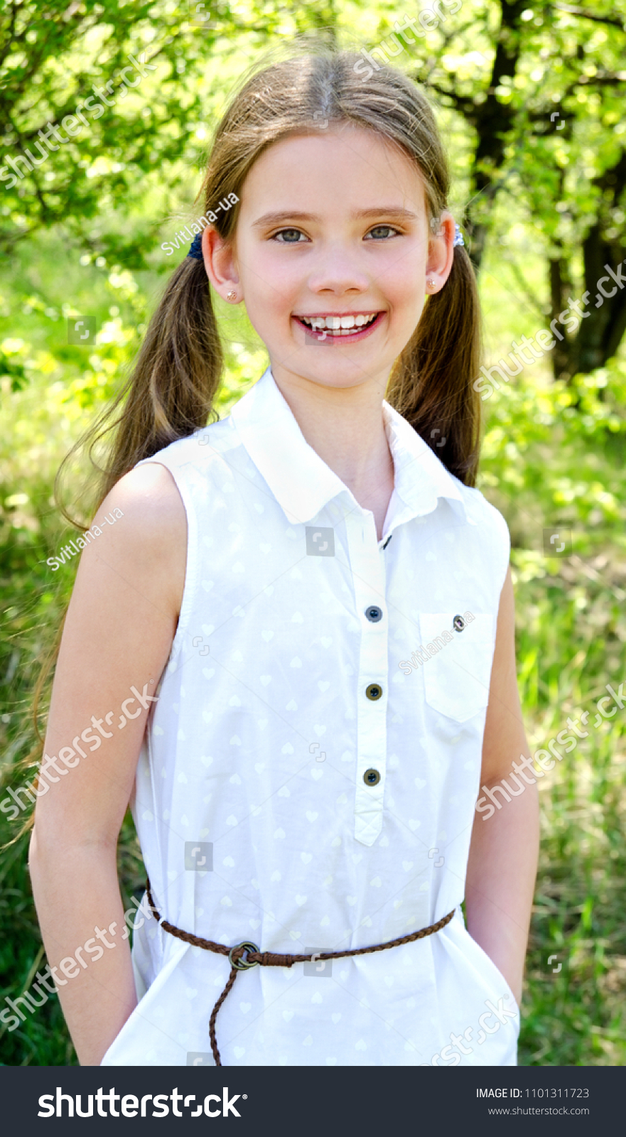 Portrait Adorable Smiling Little Girl Outdoors Stock Photo 1101311723 ...