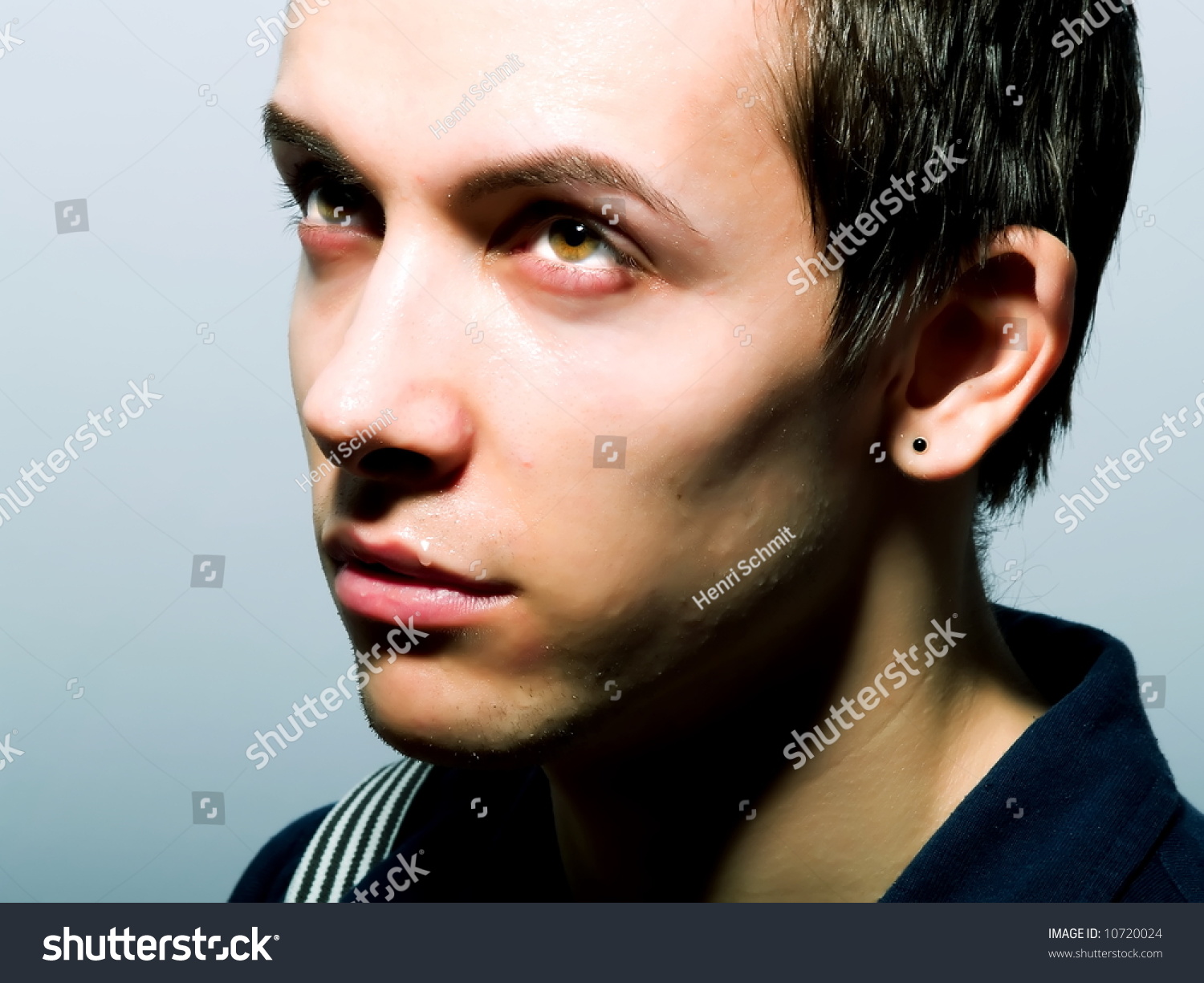 Portrait Of An Attractive Young Man Stock Photo 10720024 : Shutterstock